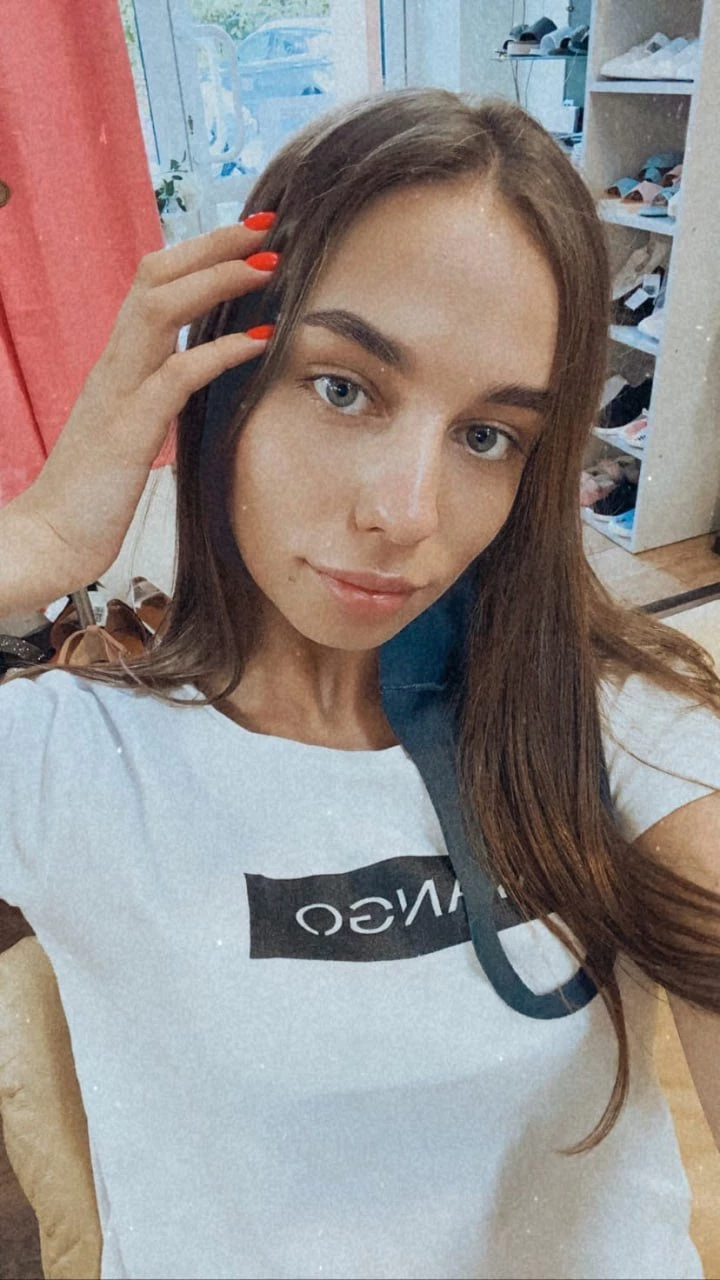 Милые девушки аппетитные попки девушек 🥰😘🤤🔥