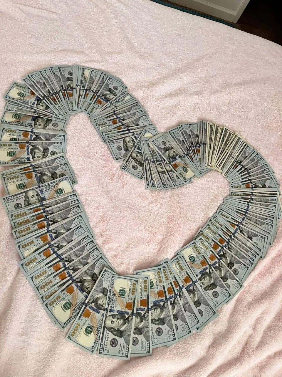 🌹 ВАКАНСИИ В ЭСКОРТ-КИЕВ 18+ 🌹